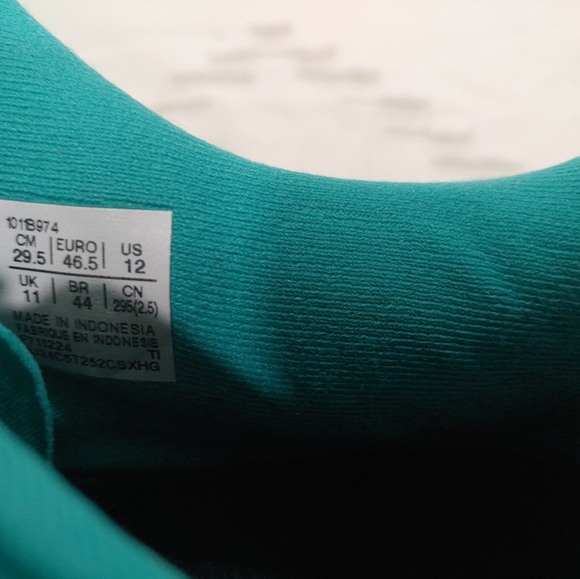 ASICS Novablast 5 Men's Size 12 Excellent Condition - Picture 11 of 14